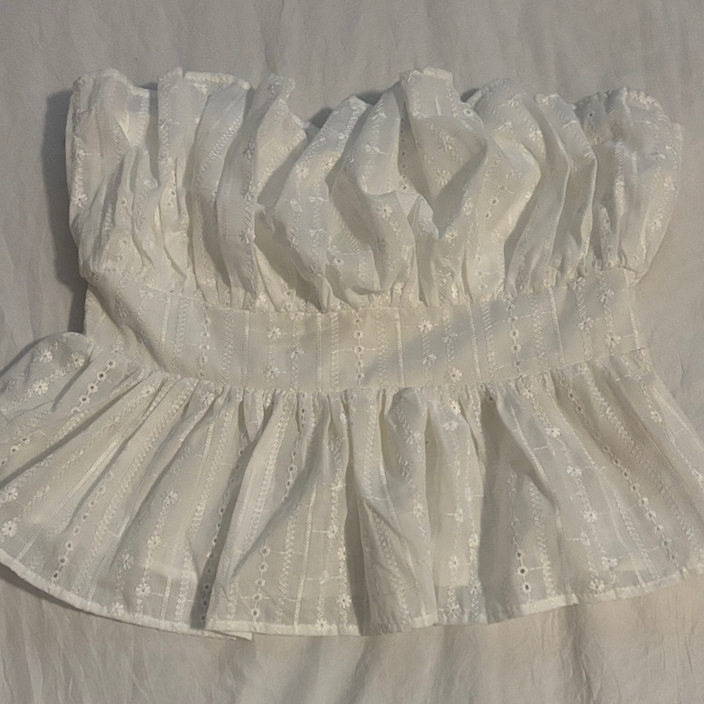 Chic White Lace Women's Blouse